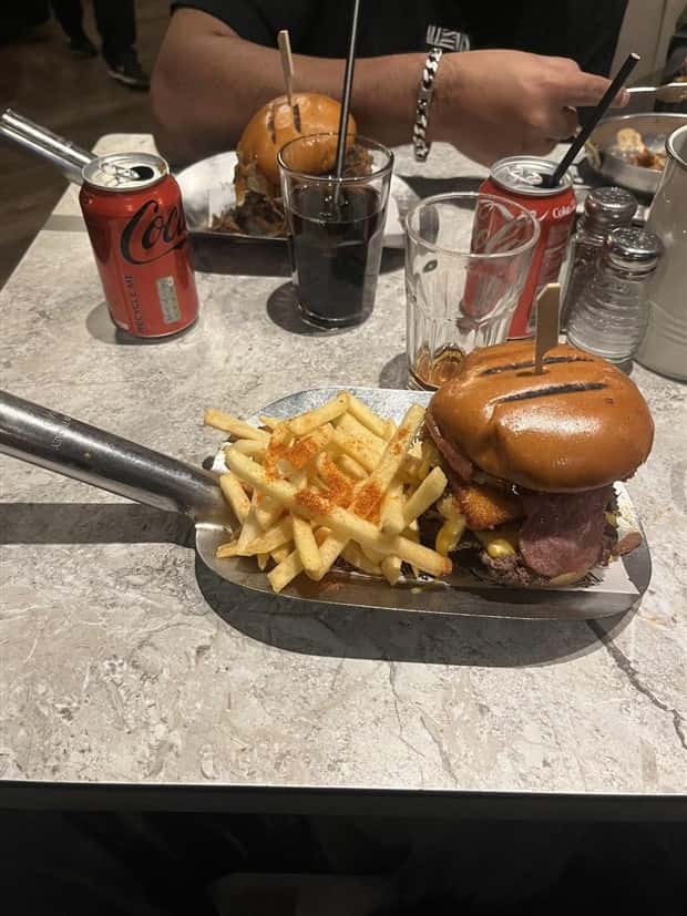 strange food serving ideas 8 Very Strange Food Serving Ideas #33 (20 photos)