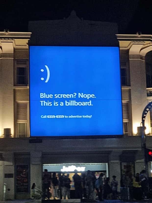 technology fails 3 Tech Glitches Stealing The Spotlight Again (25 photos)