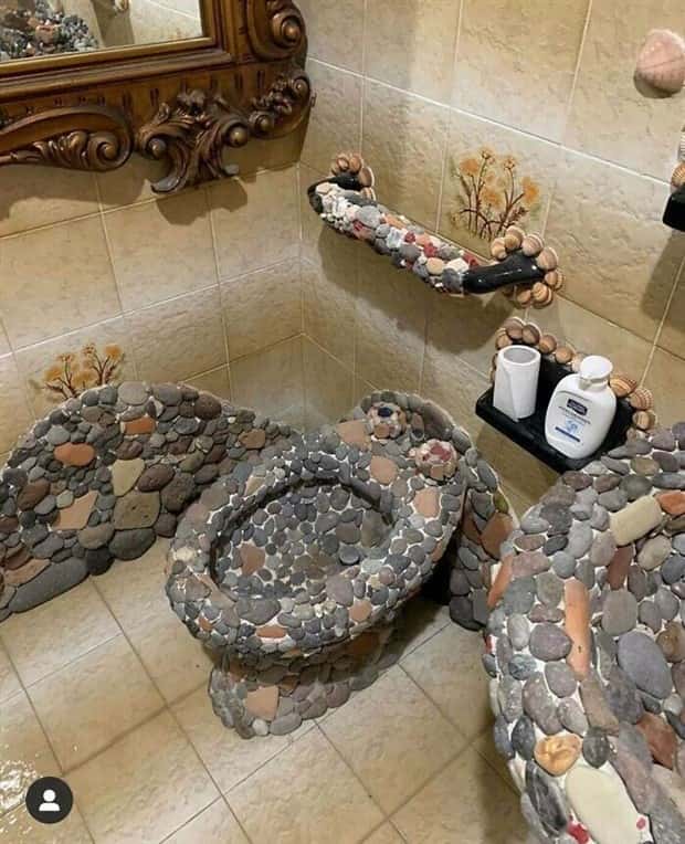 Ugly Interior Designs To Forget Immediately (21 photos)