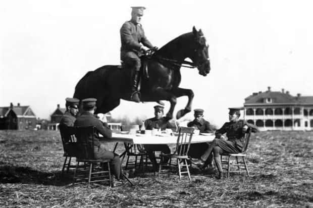 30 Vintage Photos Filled with Odd Humor