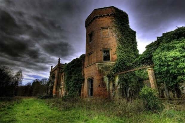 The Beauty of Abandoned Places #31 (19 photos)