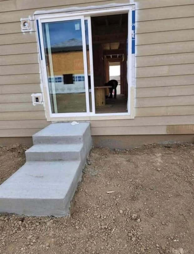 bad construction job 18 Laugh Worthy Construction Fails #35 (21 photos)