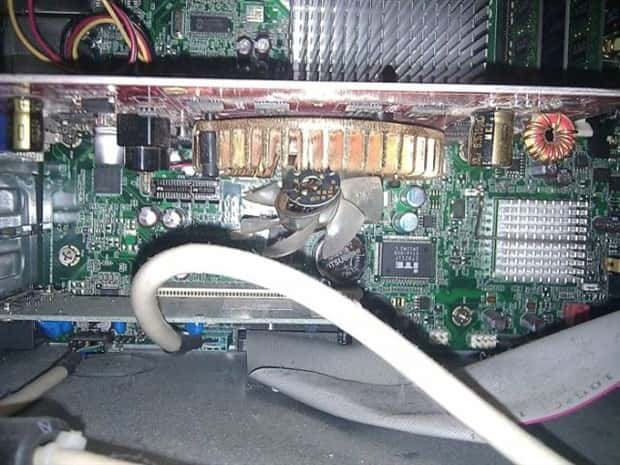 Computers Broken Beyond All Hope Repair (39 photos)