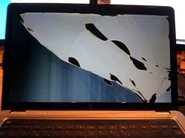 Computers Broken Beyond All Hope Repair (39 photos)