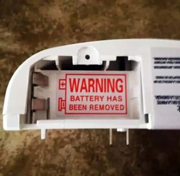 crazy warning signs 15 Crazy Signs That Took Warnings Too Far (19 photos)