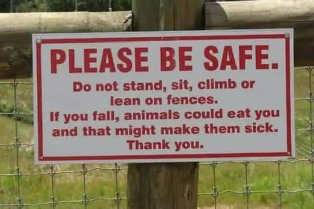 crazy warning signs 18 Crazy Signs That Took Warnings Too Far (19 photos)