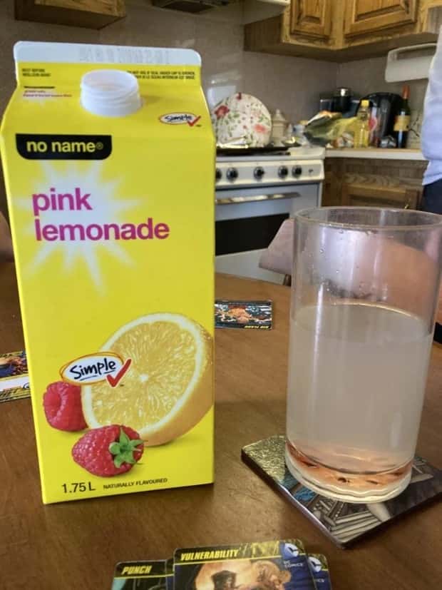 Why Deceptive Packaging Causes Trust Issues (20 photos)
