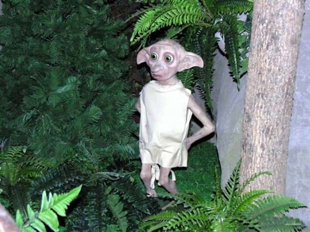 22 Wax Figures That Never Should Have Been Made (22 photos)