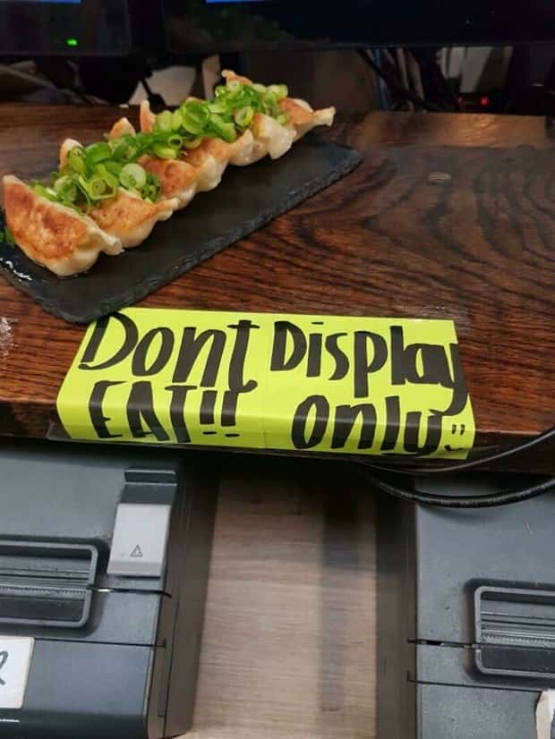 funny signs 16 35 Funny Signs That Demand Your Attention (35 photos)
