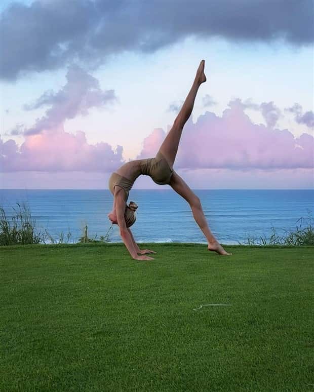 Hot Flexible Girls #11 (21 photos)