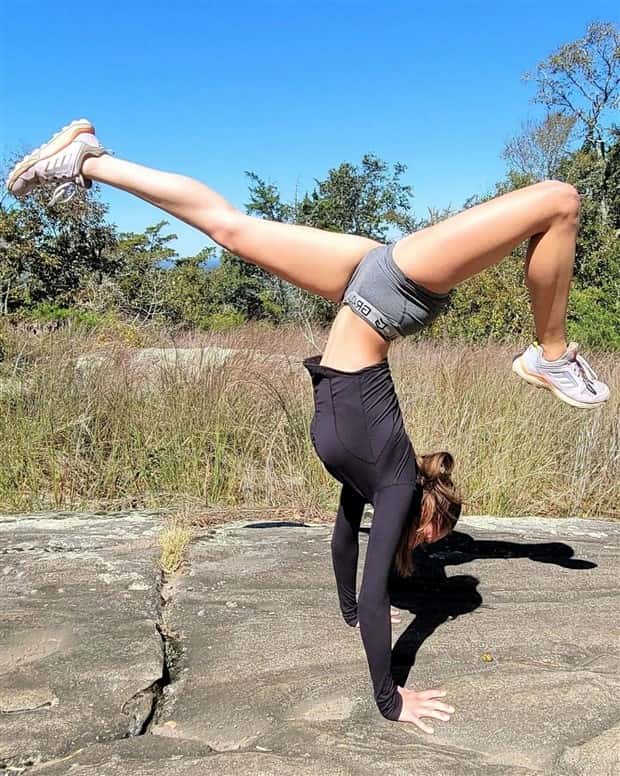 Hot Flexible Girls #11 (21 photos)