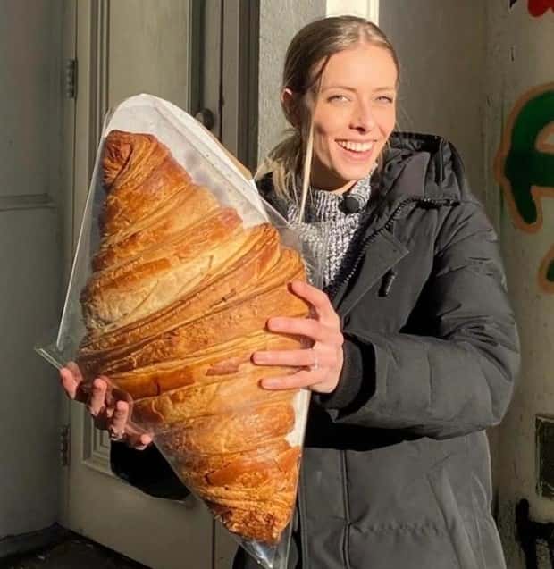 Extreme Sized Food That Stands (20 photos)