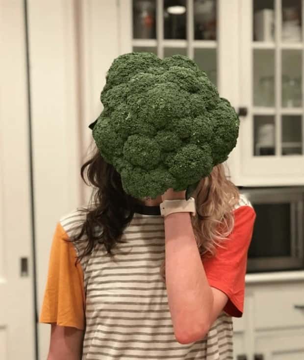Extreme Sized Food That Stands (20 photos)