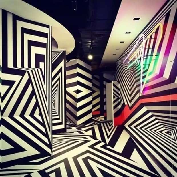 Psychedelic Rooms That Will Challenge Your Mind (25 photos)
