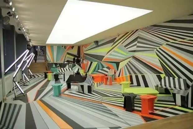 Psychedelic Rooms That Will Challenge Your Mind (25 photos)