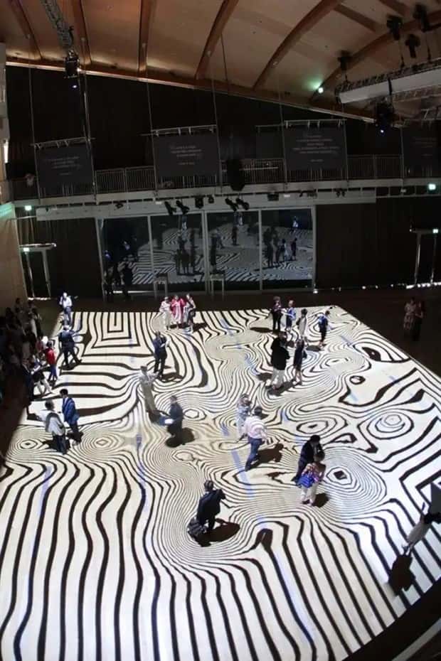 Psychedelic Rooms That Will Challenge Your Mind (25 photos)