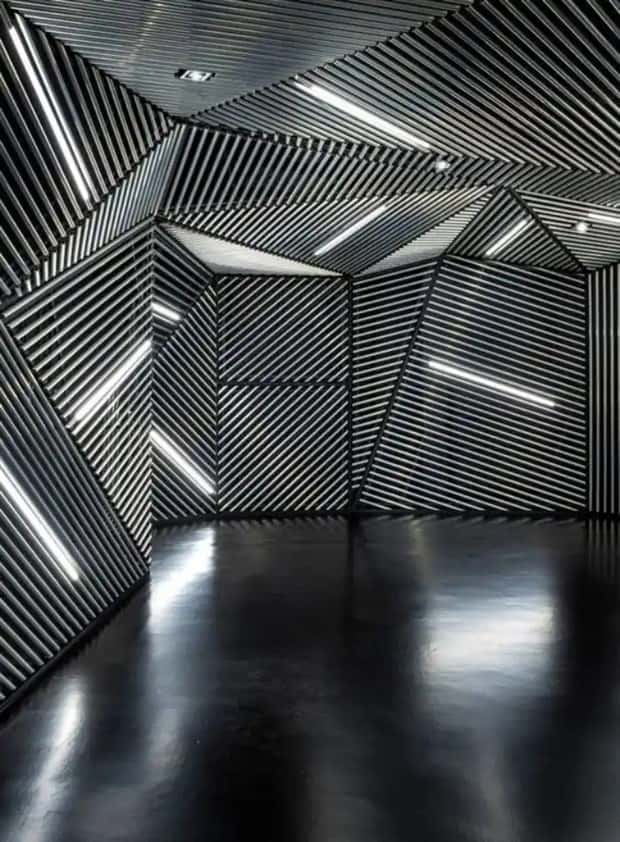 Psychedelic Rooms That Will Challenge Your Mind (25 photos)