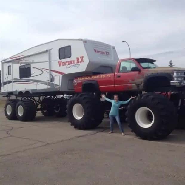 Weird Truck Builds Straight from Redneck Country (24 photos)