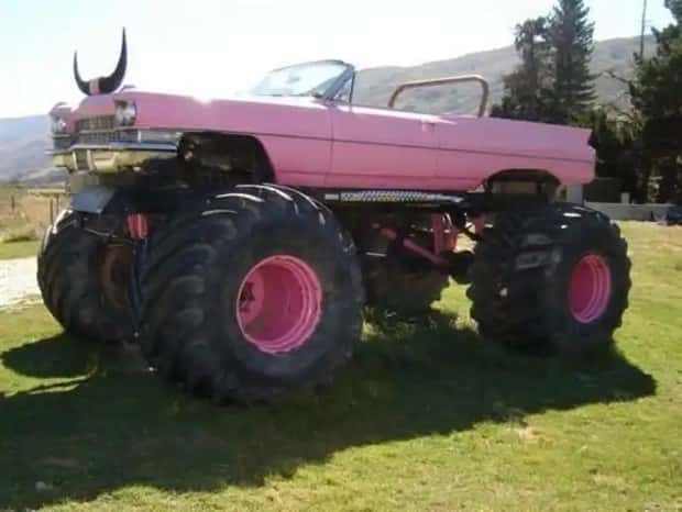 Weird Truck Builds Straight from Redneck Country (24 photos)