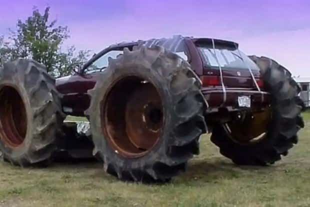 Weird Truck Builds Straight from Redneck Country (24 photos)