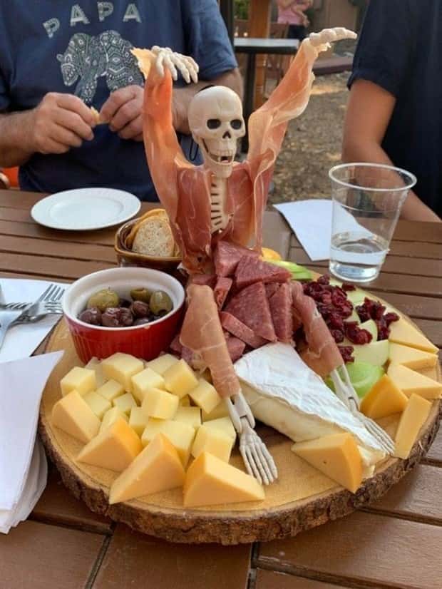 Very Strange Food Serving Ideas #34 (18 photos)