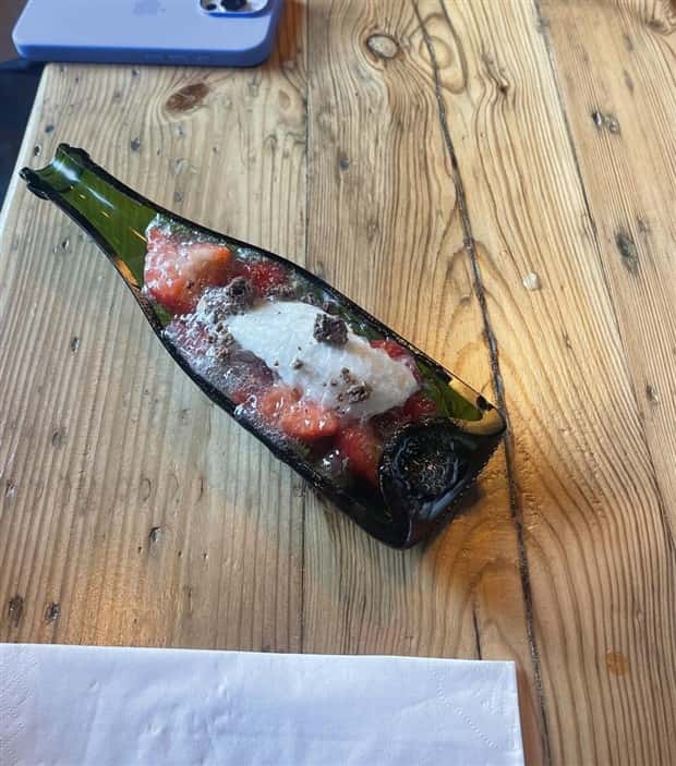 Very Strange Food Serving Ideas #34 (18 photos)