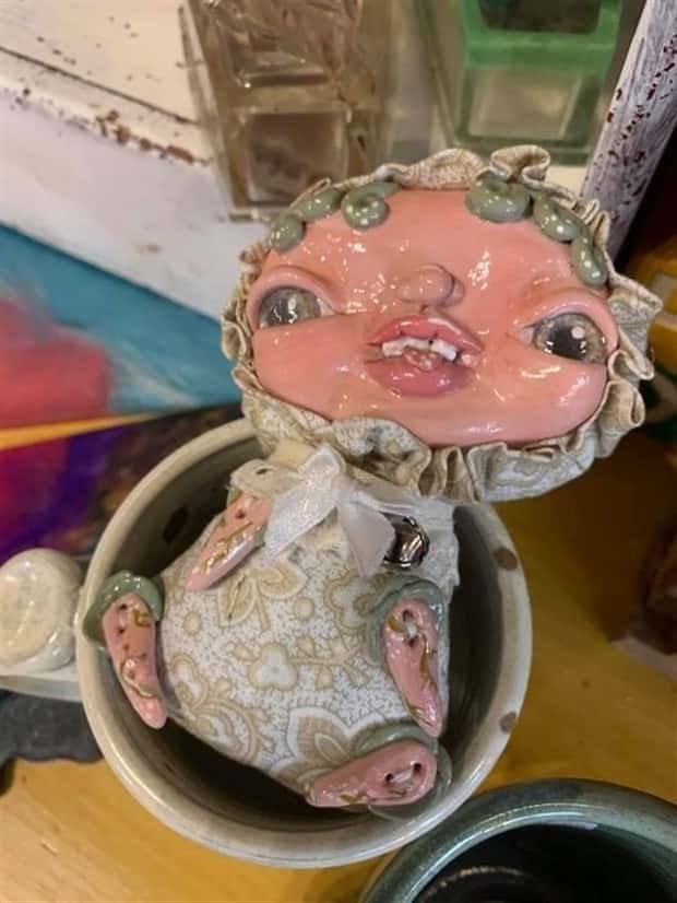 Strange Things Found in Thrift Stores #35 (19 photos)
