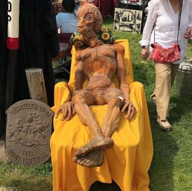 Strange Things Found in Thrift Stores #35 (19 photos)