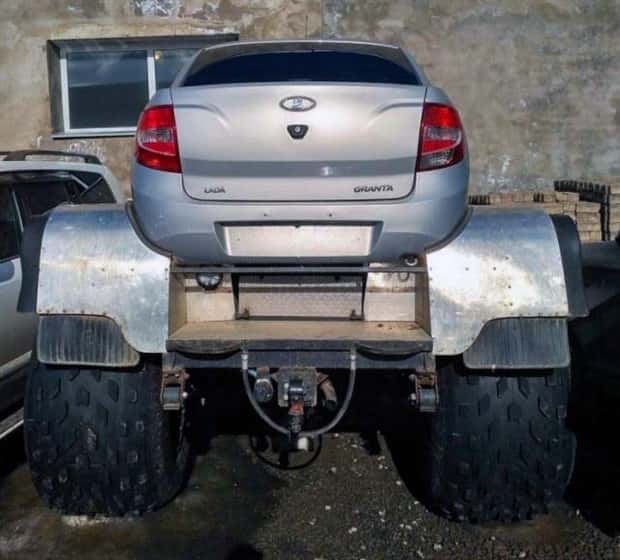 wild car customization 12 Car Customizations That Went Way Too Far (22 photos)