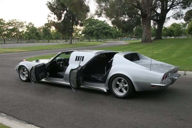 1969 chevrolet limo 9 1969 Chevrolet Corvette Turned Into a Limousine (18 photos)