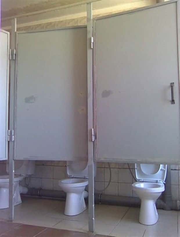 Terrible Toilets That Make Holding It Worth It (21 photos)