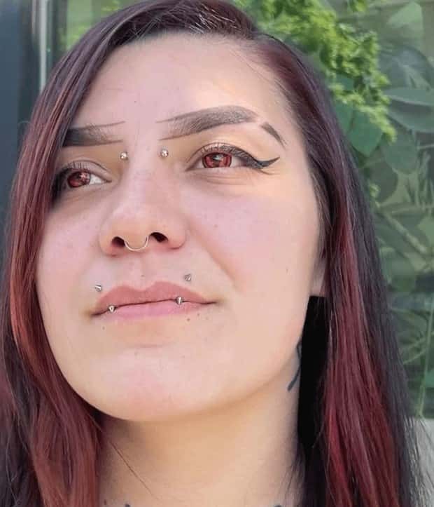 Wild Eyebrows That Went Totally Rogue (30 photos)