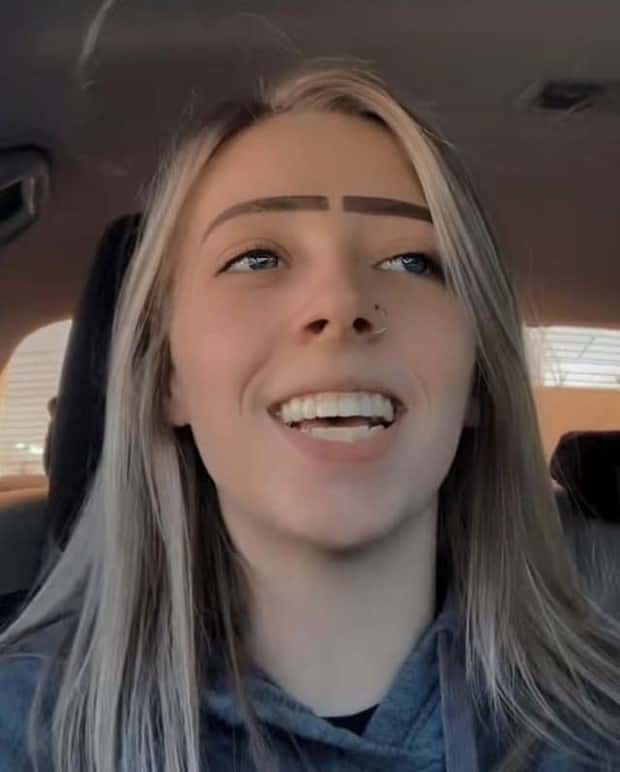 Wild Eyebrows That Went Totally Rogue (30 photos)