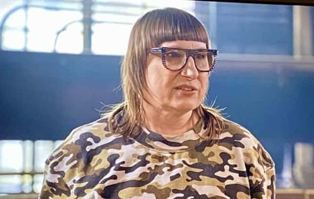 Strange Haircuts that Cannot Go Unnoticed #47 (20 photos)