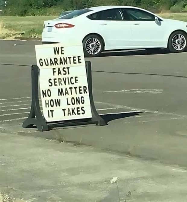 Wild Signs That Explained Absolutely Nothing (29 photos)