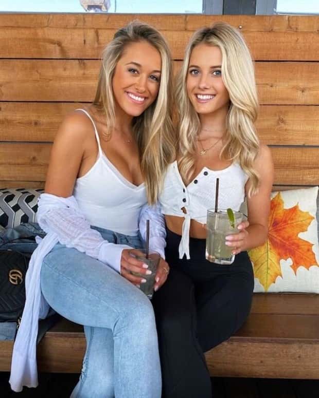 girls in sexy white shirts 3 Hot Girls in White Shirts #13 (19 photos)