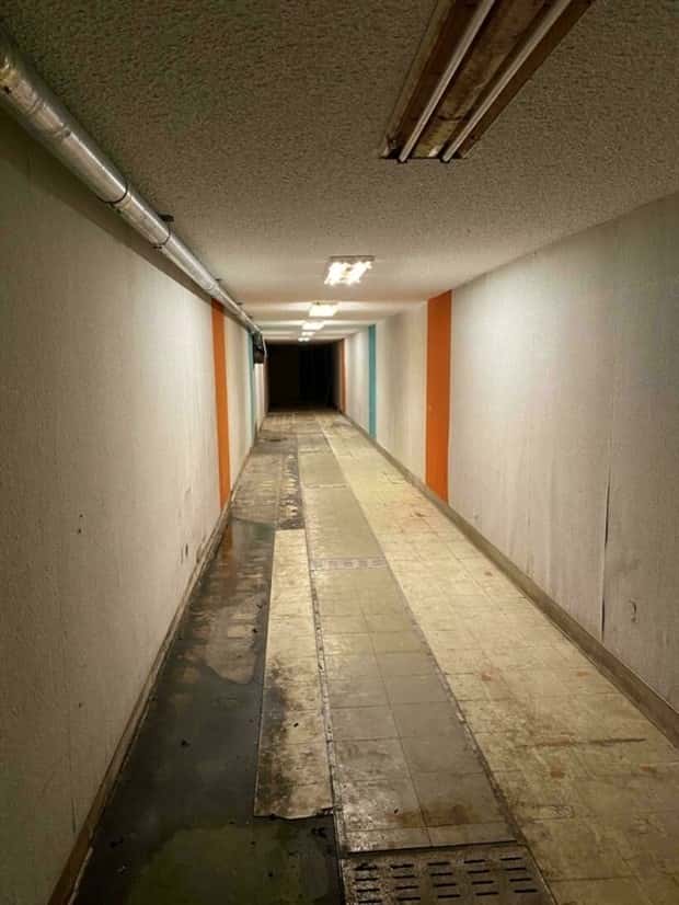 liminal places 3 Unsettling Liminal Spaces That Feel Surreal (20 photos)