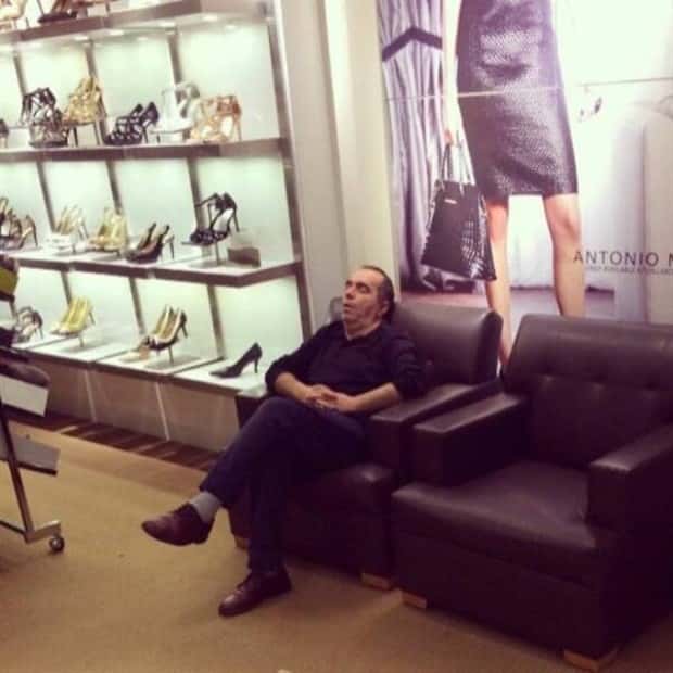 men hate shopping 15 These Men Absolutely Dread Shopping Days (21 photos)
