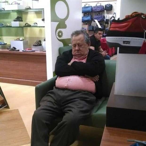 men hate shopping 8 These Men Absolutely Dread Shopping Days (21 photos)