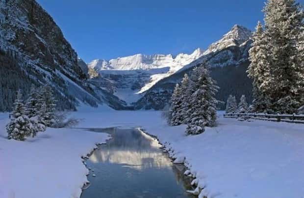 mountains in winter 16 25 Breathtaking Images of Mountains in Winter (25 photos)