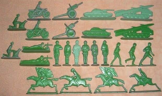 soviet toys 15 The Toys That Raised Soviet Children (24 photos)