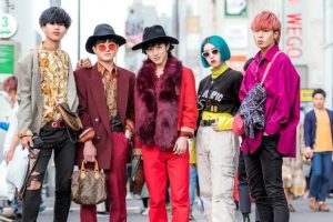 Tokyo Street Fashion Gets Wildly Creative (35 photos)