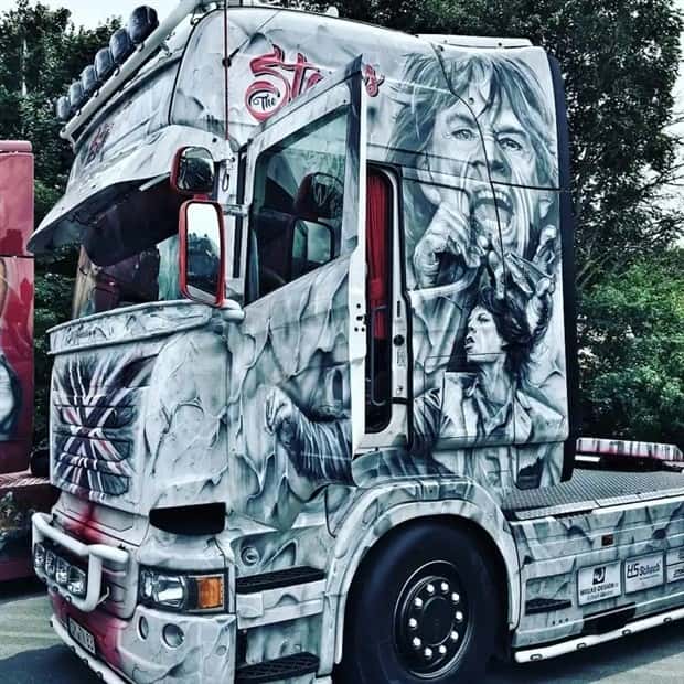 truck airbrushing 14 Amazing Truck Airbrush Designs That Stand Out (27 photos)