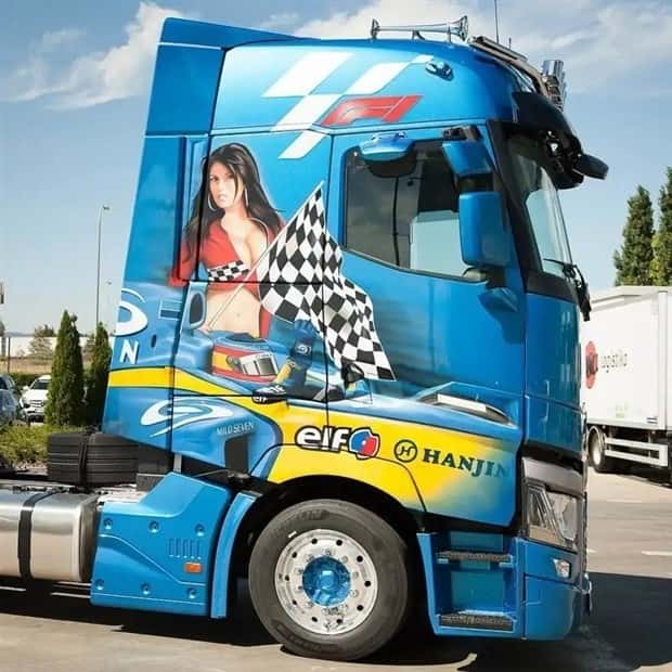 truck airbrushing 6 Amazing Truck Airbrush Designs That Stand Out (27 photos)