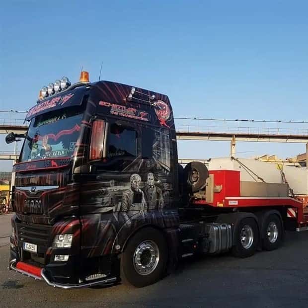 truck airbrushing 8 Amazing Truck Airbrush Designs That Stand Out (27 photos)