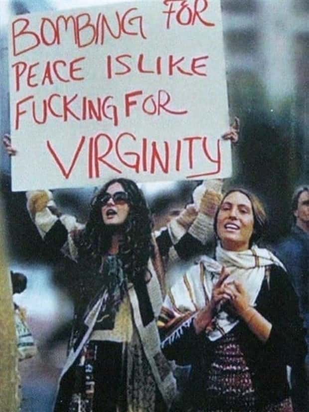 vietnam anri war signs 1 Historic Anti–Vietnam War Rally Signs (20 photos)