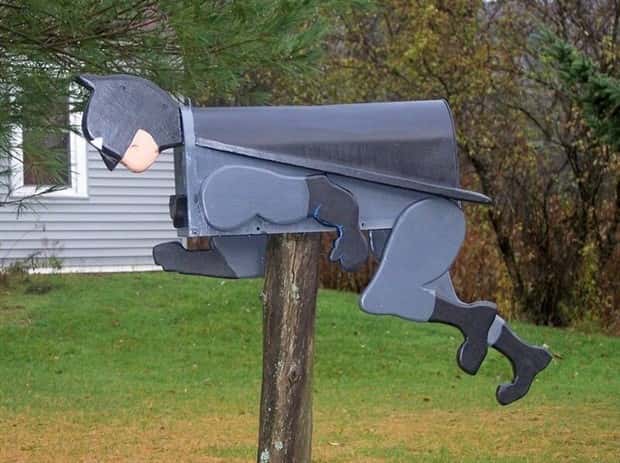 wild mailboxes 15 Wild Mailbox Designs That Spark Instant Smiles (27 photos)