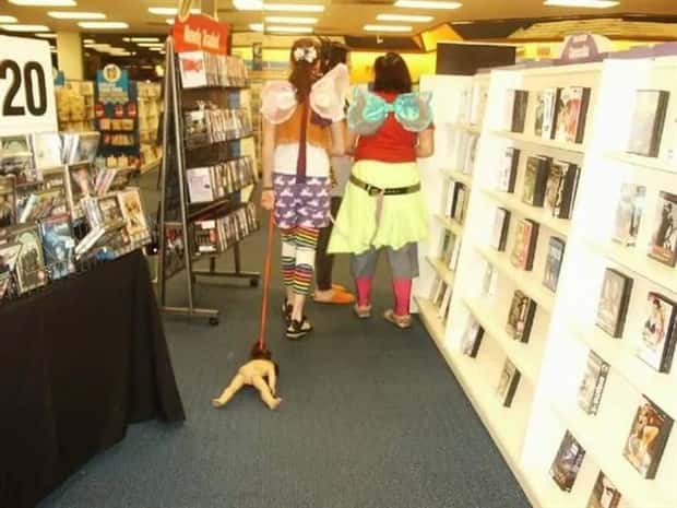 awkward childhood photos (15)