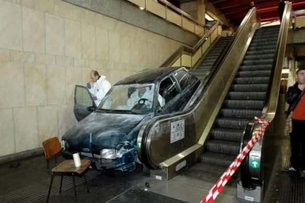 driving failures 14 Insane Driving Fails #30 (18 photos)