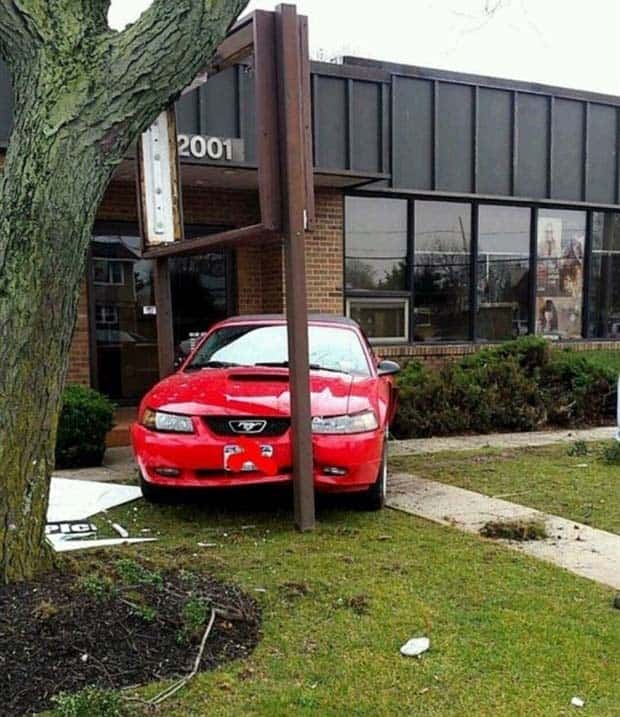 driving failures 4 Insane Driving Fails #30 (18 photos)